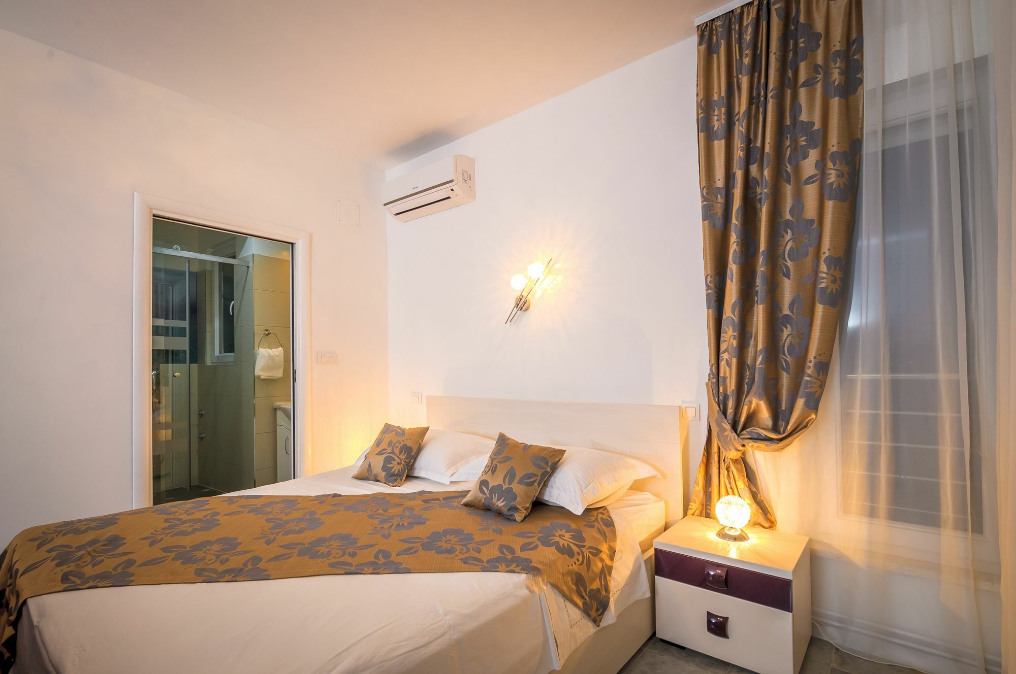 ספליט Apartments Zuvela מראה חיצוני תמונה